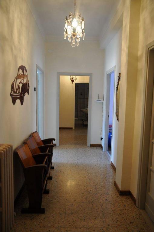 Affittacamere Del Viaggiatore Ancône Extérieur photo